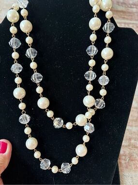 Classic Pearl and Crystal Bead Necklace - Ivory/Gold
